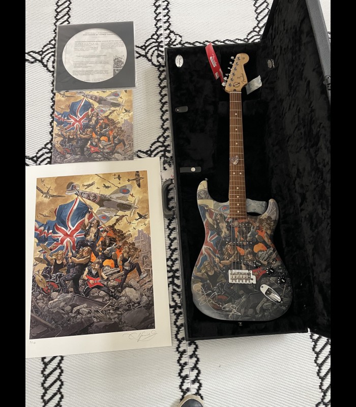 Guitare Fender "IRON MAIDEN TRIBUTE" JUANJO GUARNIDO et Georges Douna
