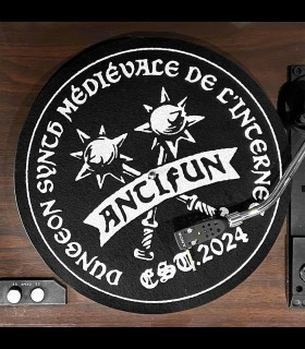 Slipmat"Dongeon synth de l'internet" ANTIFUN